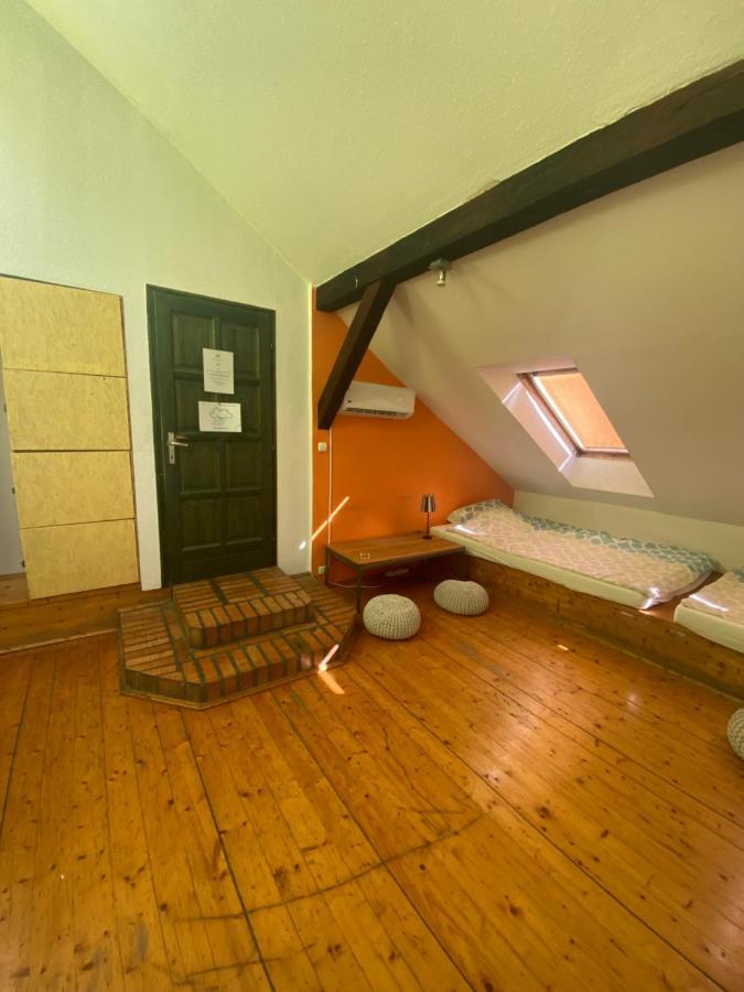 Unity Hostel Budapest Luaran gambar